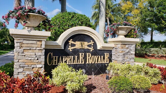 Building Photo - 10337 Trianon Pl