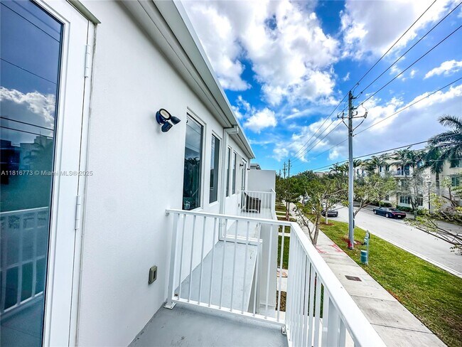 Building Photo - 14467 SW 260th St