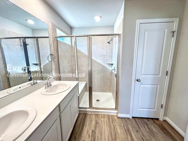 Building Photo - 5524 Bellissima Way