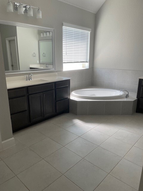 Building Photo - 5831 Turquoise Hl Ln