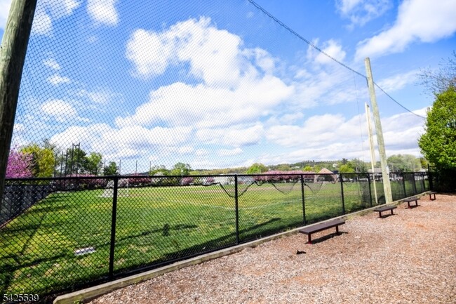 Building Photo - 20 N 13th St