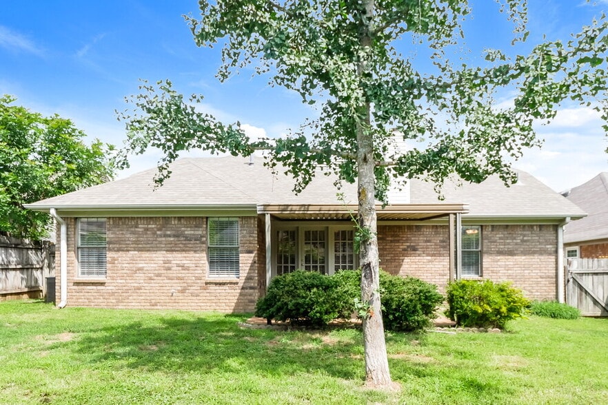 Building Photo - 7481 Gingerhill Ln