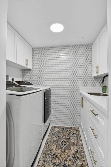 Building Photo - 7233 Promenade Dr