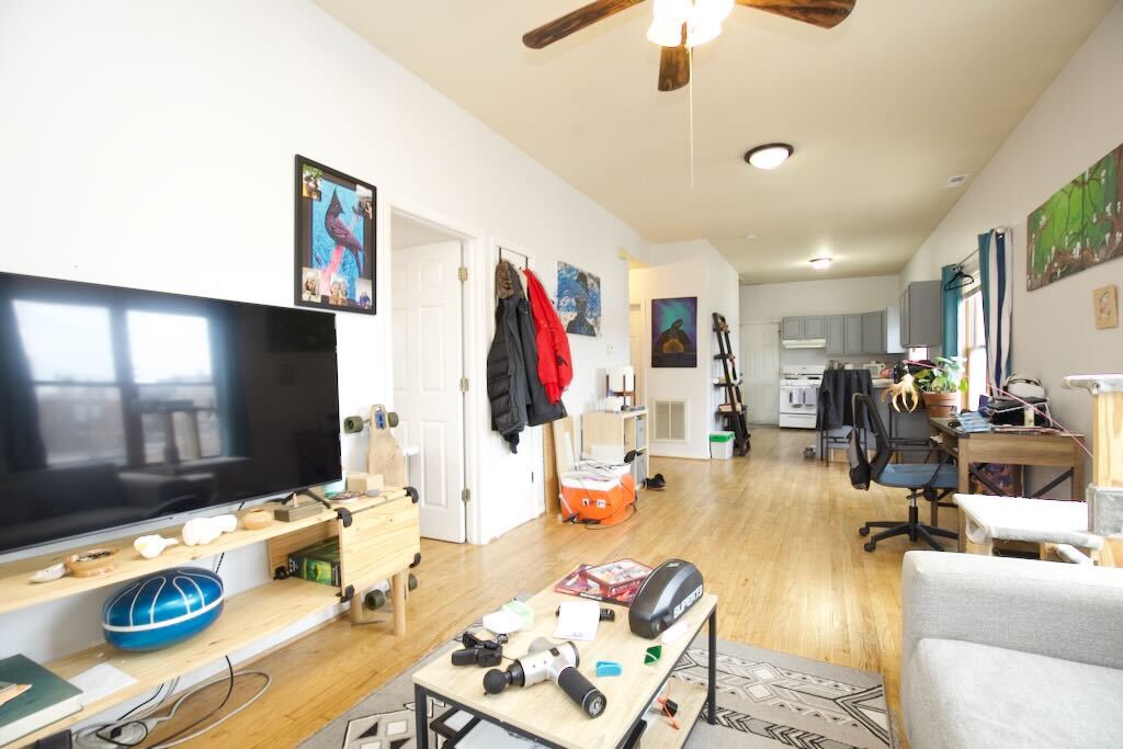 Building Photo - 1340 W Hubbard St