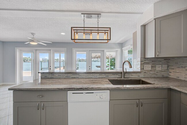 Building Photo - $500 Move-In Special – Limited Time!