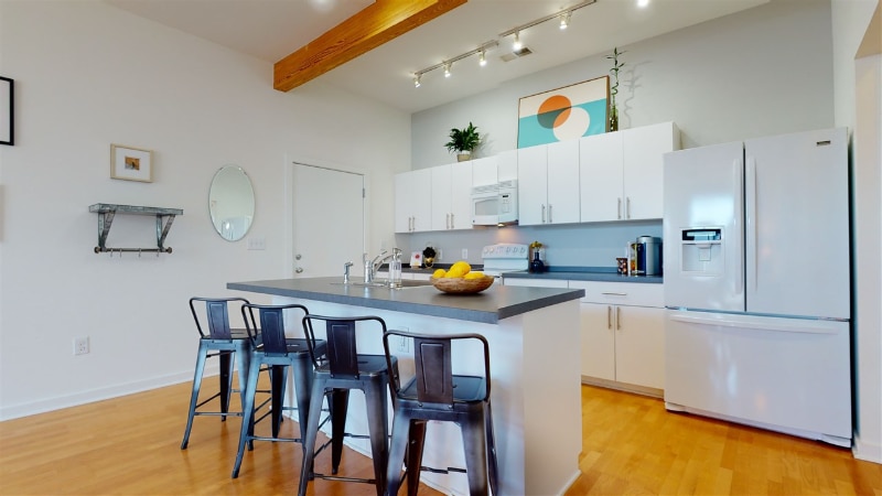 Building Photo - 506 N Mangum St