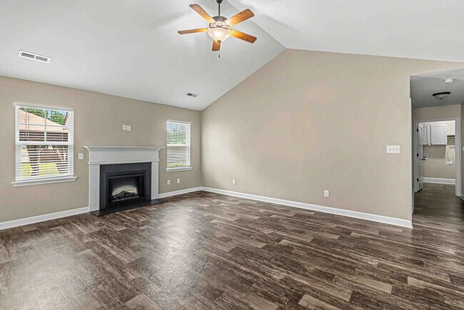 Building Photo - 186 Peytons Ridge Dr