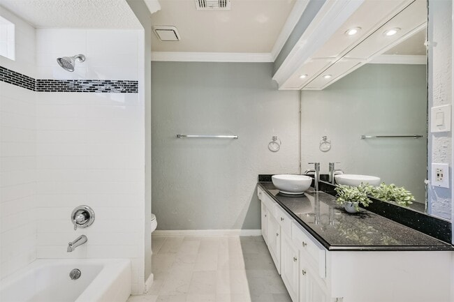 Building Photo - 12214 Cypresswood Dr