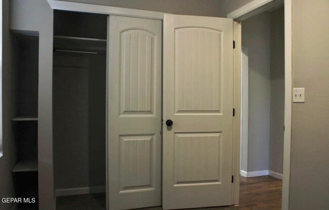 Building Photo - 3508 Douglas Ave