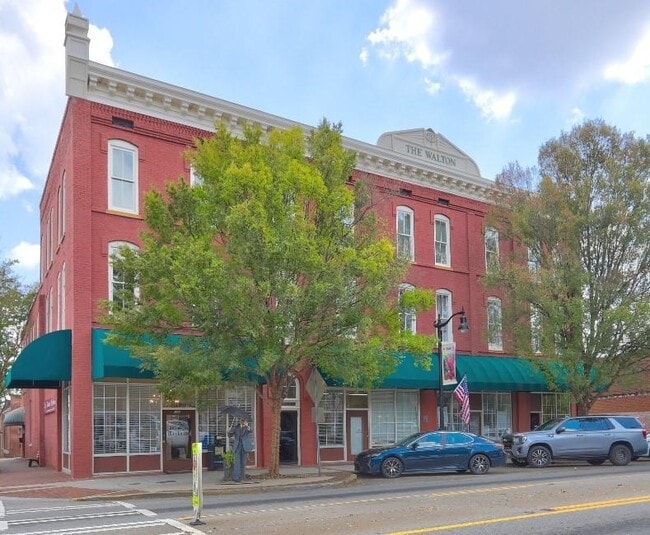 Building Photo - 123 N Broad St