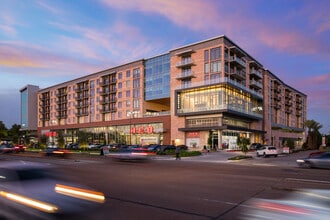 Building Photo - St. Andrie At Buffalo Heights