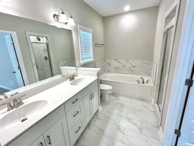 Building Photo - KennesawDr8753