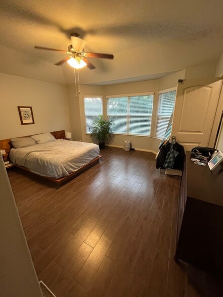 Building Photo - 1428 Biscuit Dr