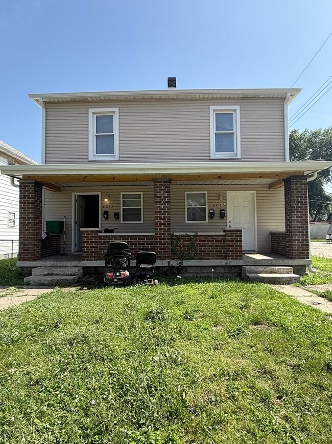 Building Photo - 2015 W Miller St
