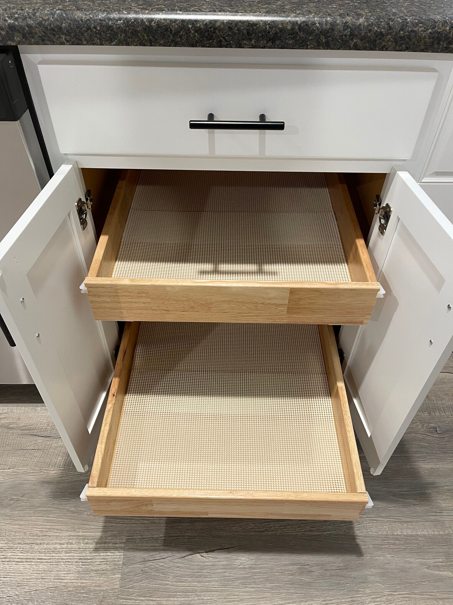 Pull out, soft close cabinets - 2225 Kenwood Blvd SE