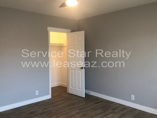 Building Photo - 4144 N 3rd Ave