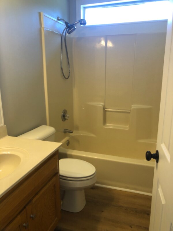 Building Photo - 524 Autumndale Dr