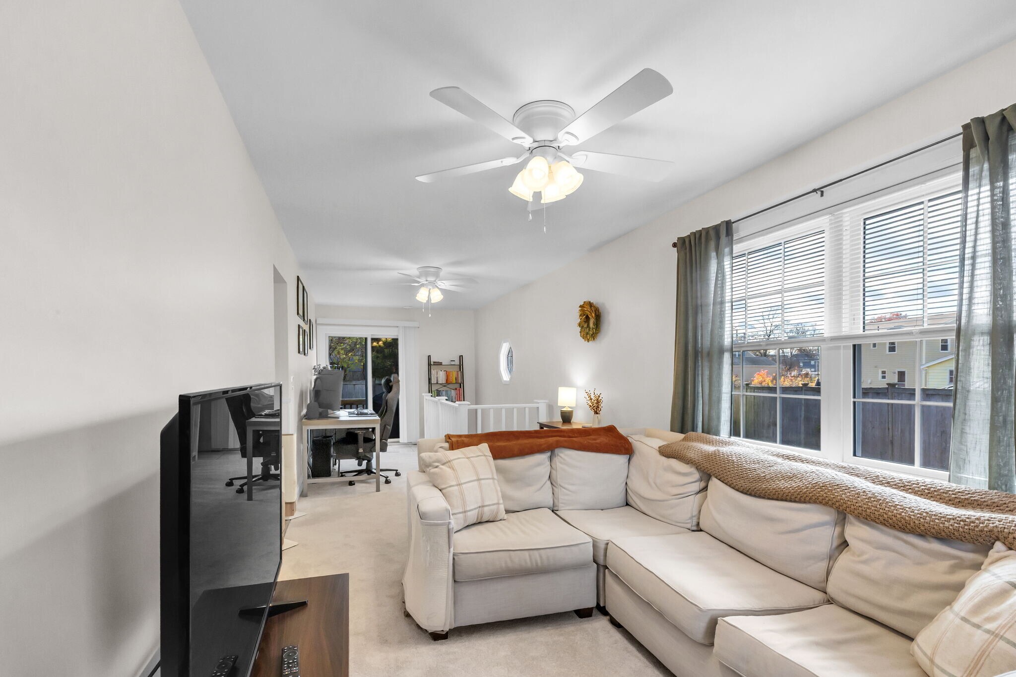 Building Photo - 36 Kulig St