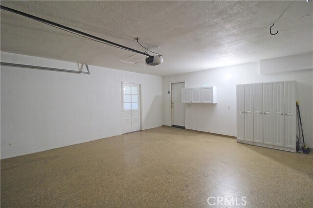 Building Photo - 28422 Belleterre Ave