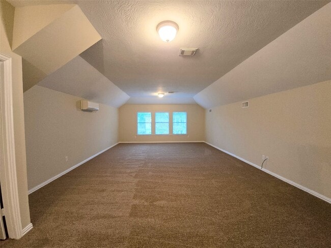 Building Photo - 31323 Trinity Park Ln