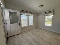 Building Photo - 2 Kimberly Ct