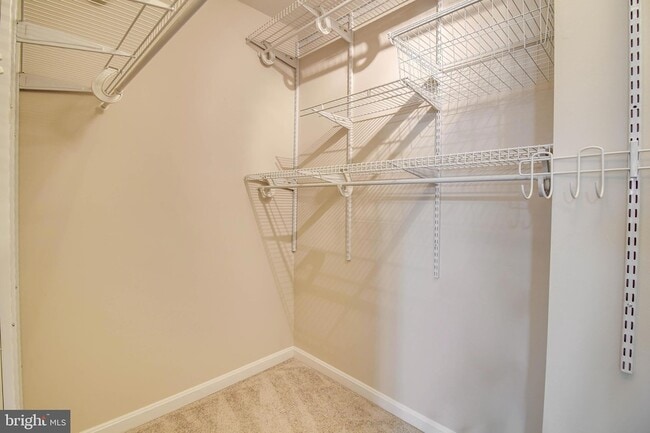 Building Photo - 2035 Astilbe Way