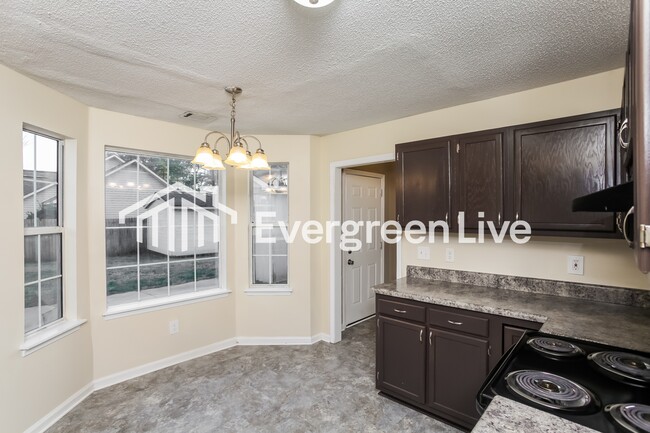 Building Photo - 201 Ambling Cir