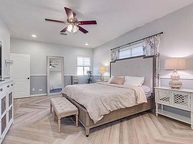 Building Photo - 4835 E Piccadilly Rd