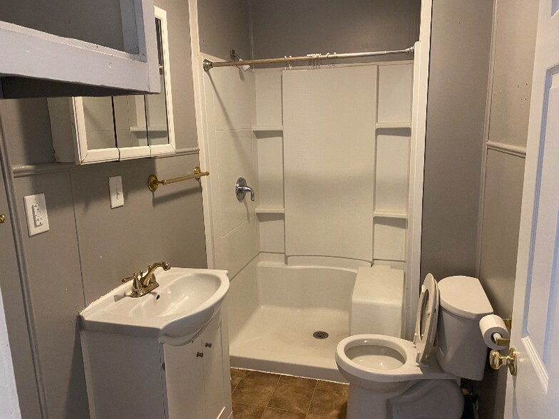 Building Photo - 200 Boggs Ln