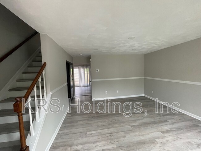 Building Photo - 12263 Granada Way