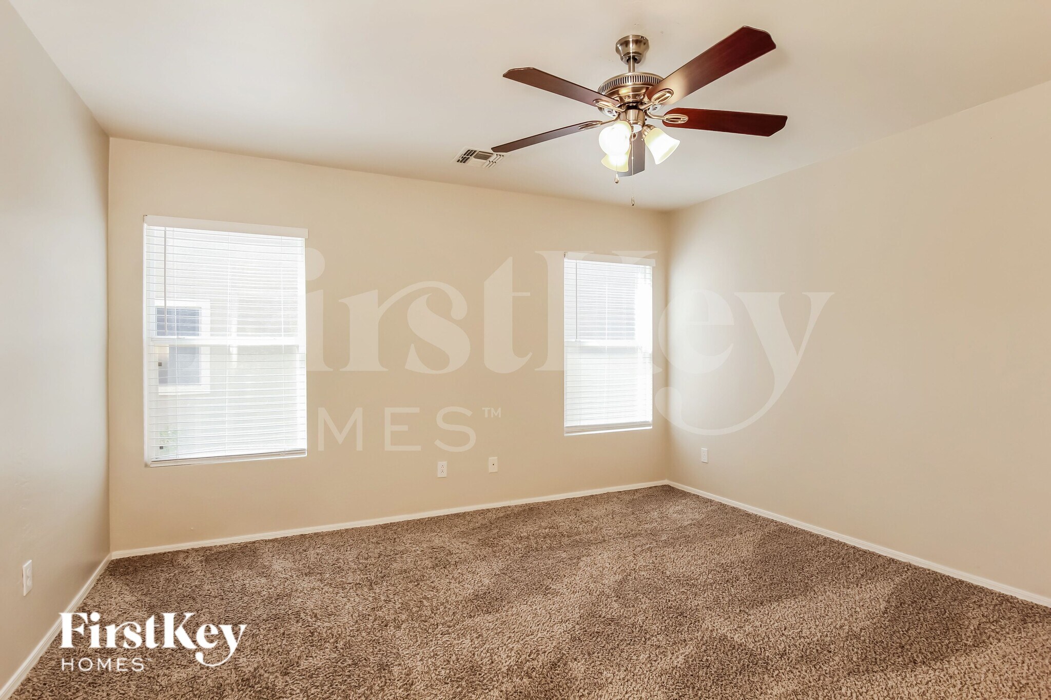 Building Photo - 850 S 223rd Ln