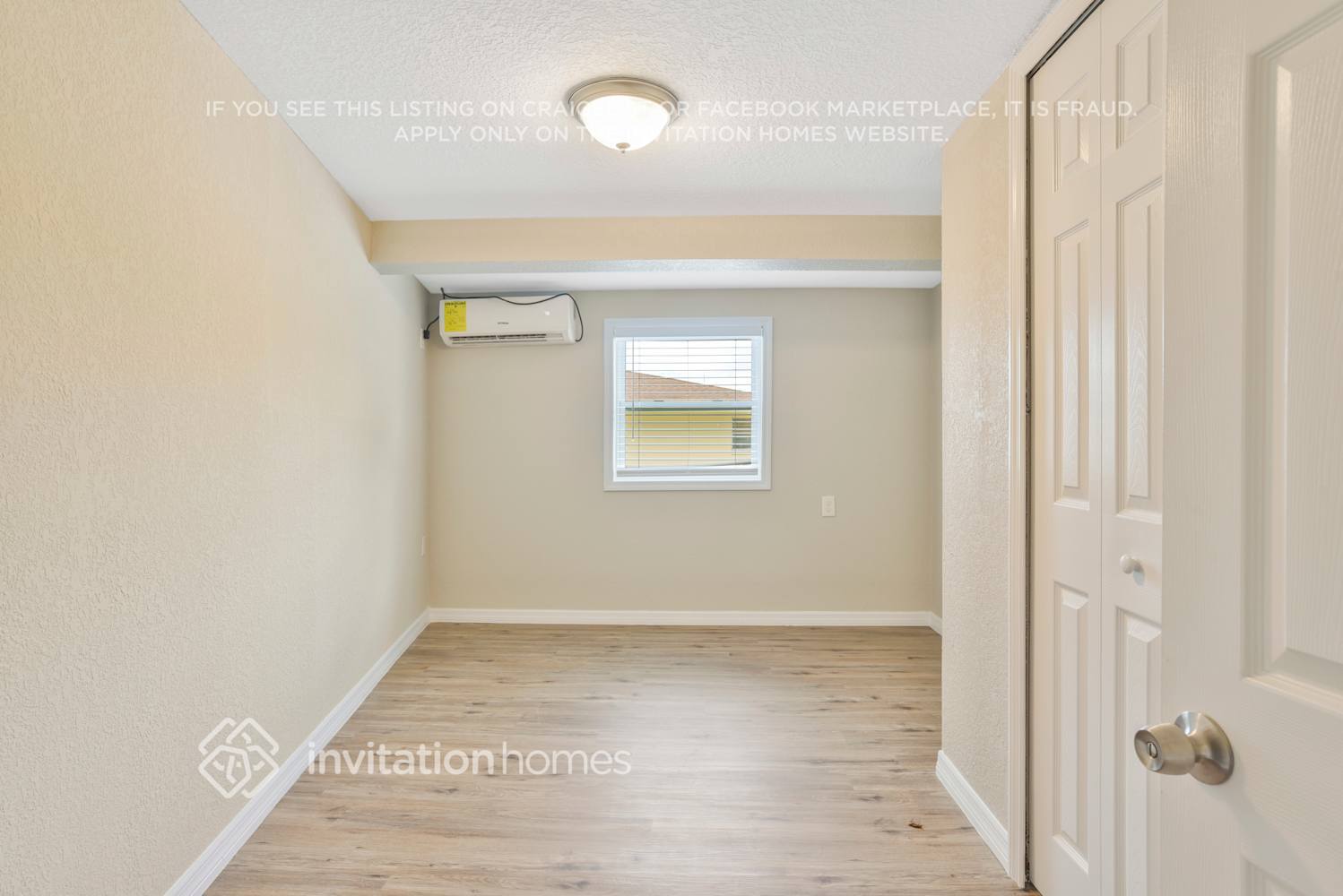 Building Photo - 1726 Diamond Dr