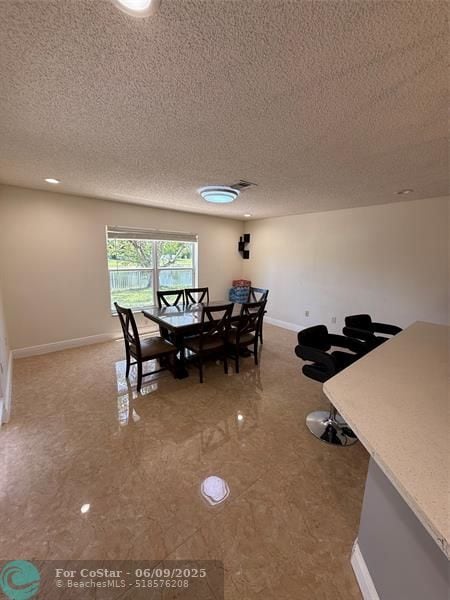 Building Photo - 11660 NW 52nd Ct