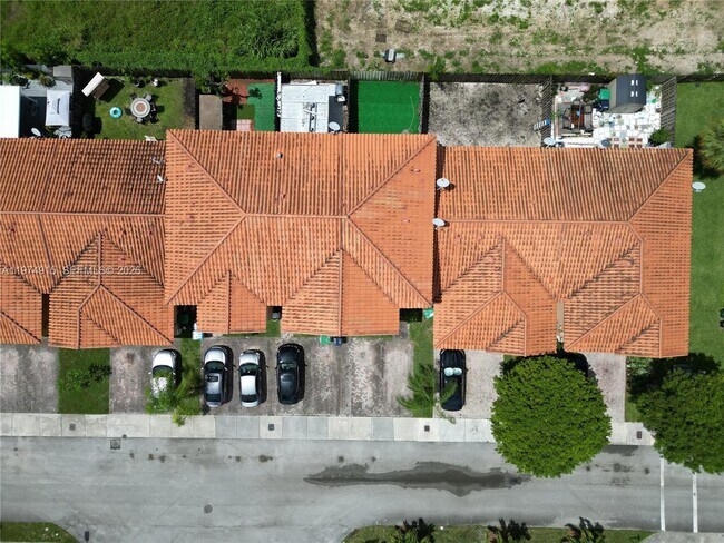 Building Photo - 10937 SW 181st Terrace