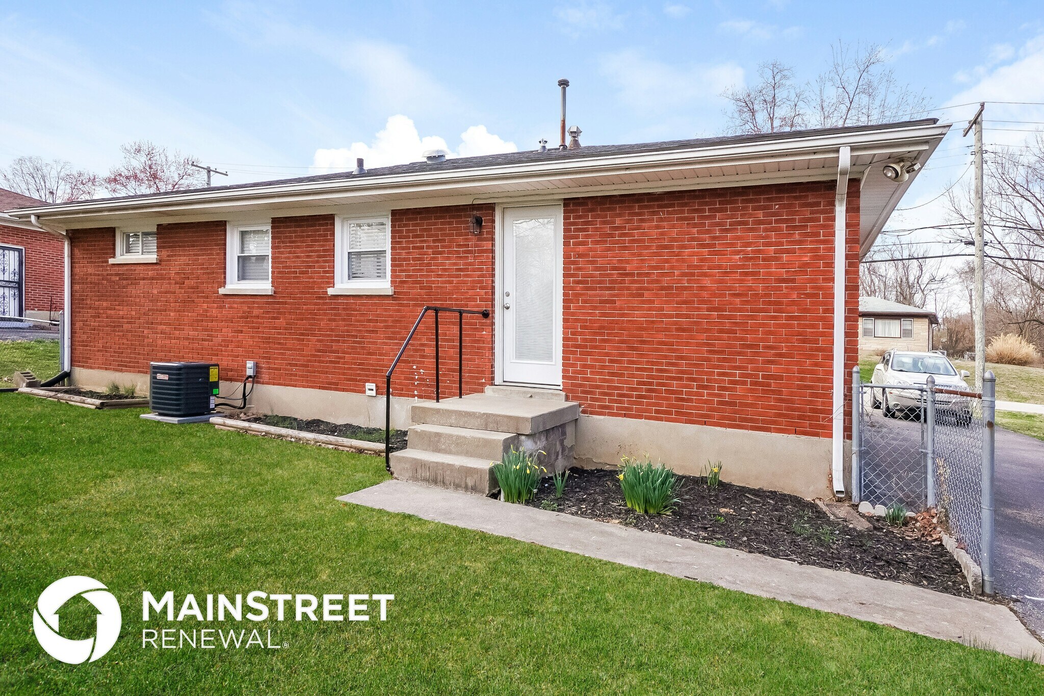 Building Photo - 8808 Fernview Dr
