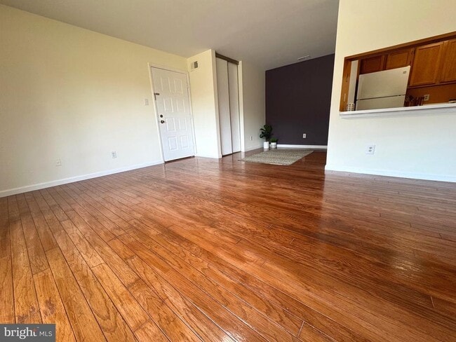 Building Photo - 1502 The Woods