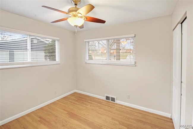 Building Photo - 2 Seawood Ct