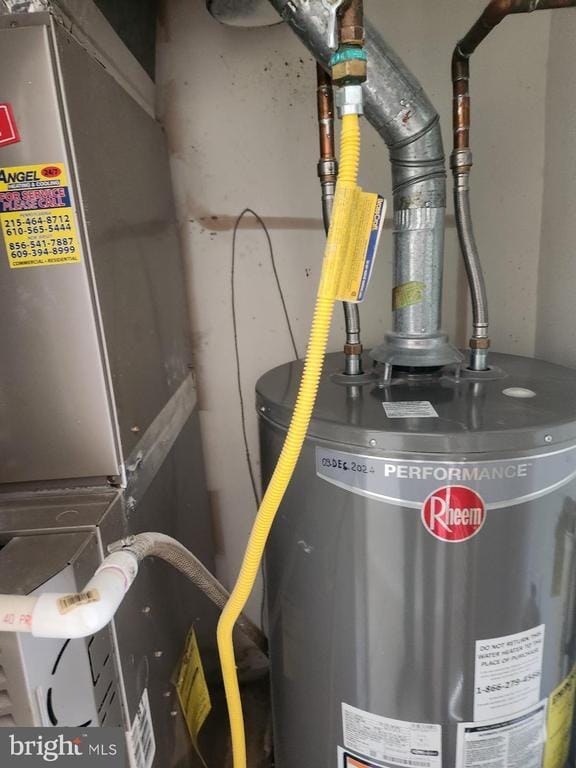 Building Photo - 10224 Dedaker St