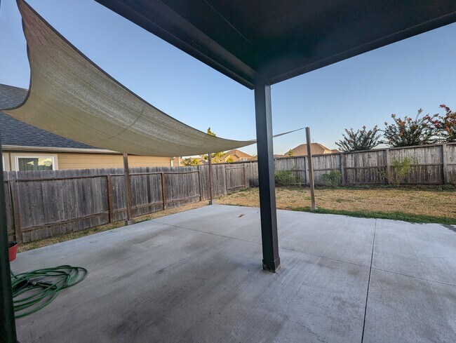 Building Photo - 2132 Pacific Loon Ln