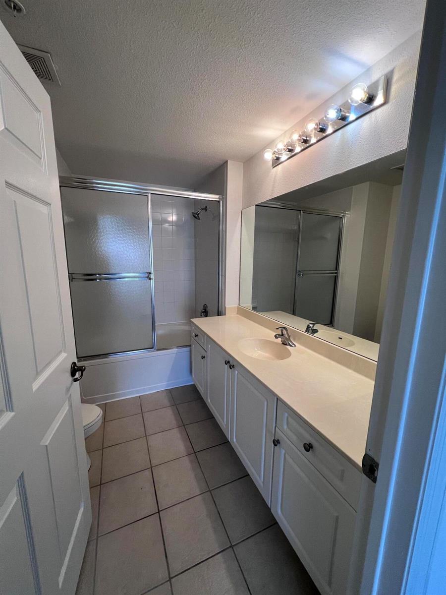 Building Photo - 2809 Amalei Dr