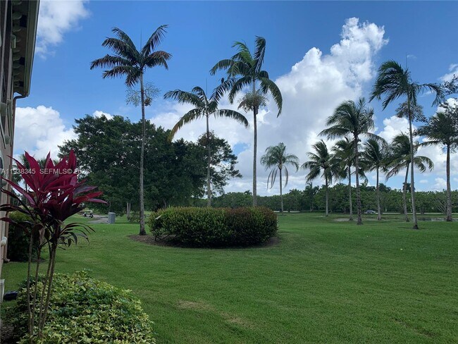 Building Photo - 2643 Center Ct Dr