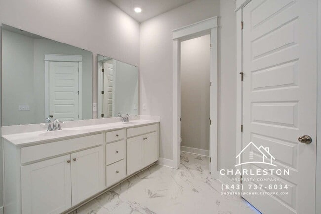 Building Photo - 412 Parish Farms Dr