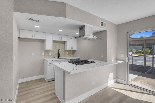 Building Photo - 456 Sellers Pl