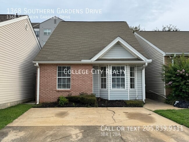Primary Photo - 1368 Southern Gardens Dr