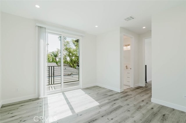 Building Photo - 8107 Lemona Ave
