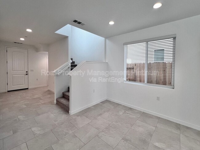 Building Photo - 2891 E Tierra Dr