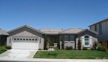Building Photo - Beautiful charming single story home