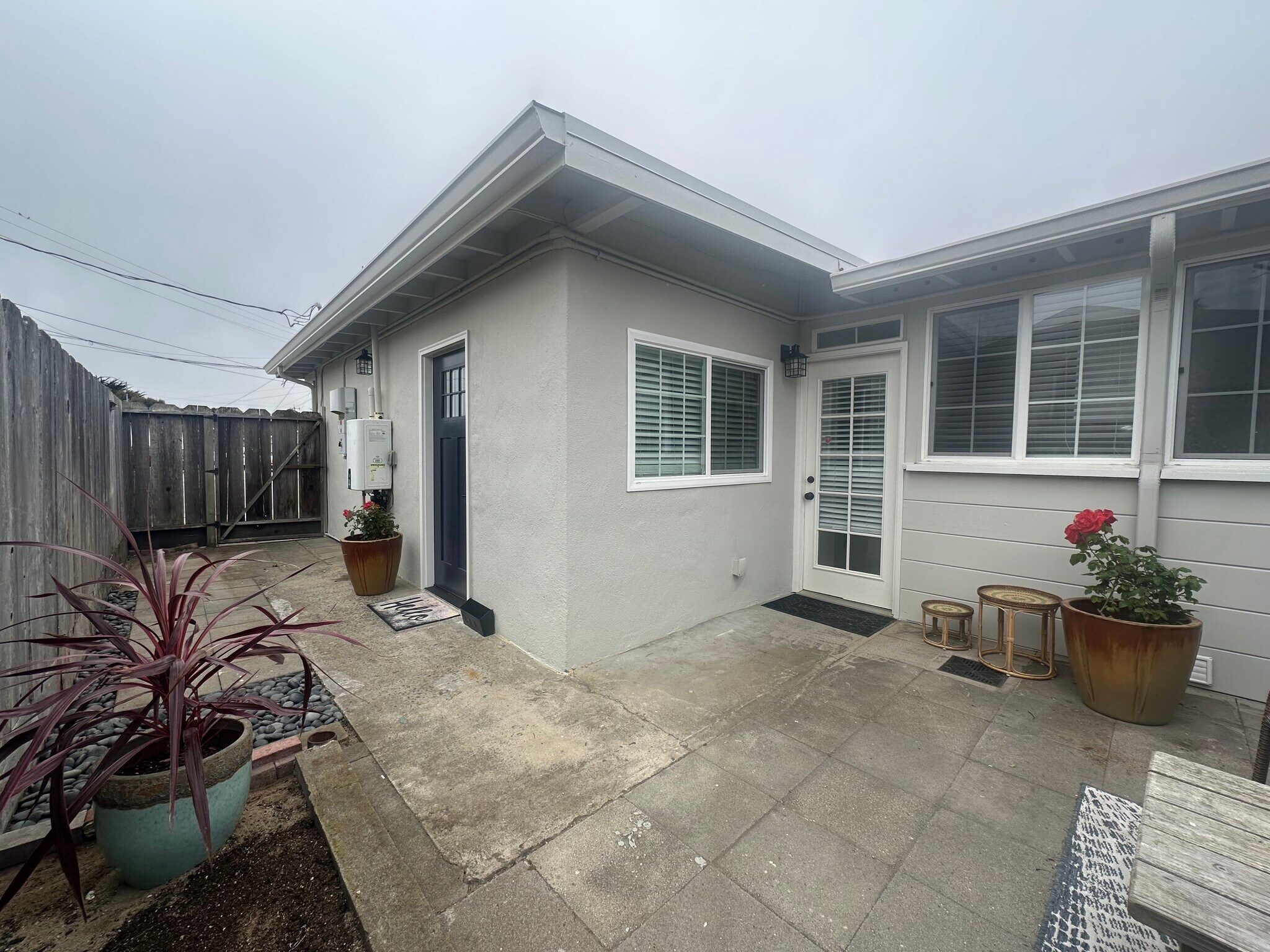 Private porch - 3115 Flower Cir