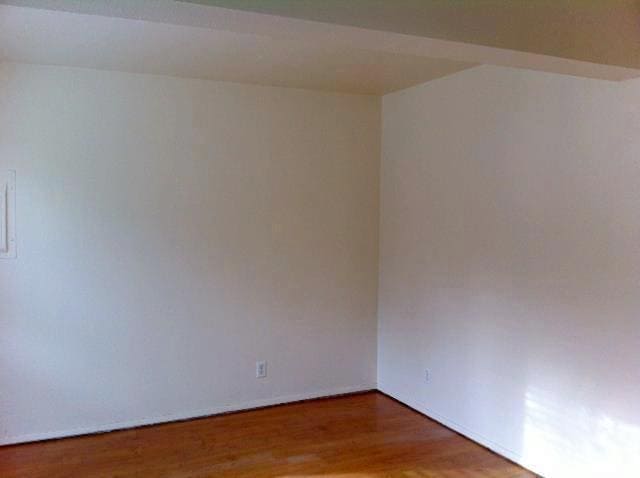 Building Photo - Cozy 2 Bed 1 Bath in Upper West Bremerton