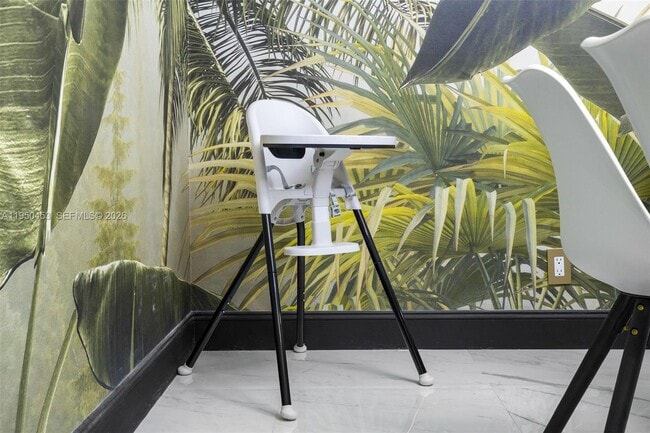 Building Photo - 10366 NW 15th St